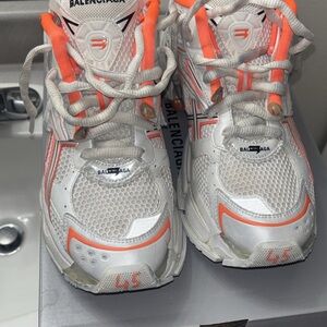 Balenciaga men Shoes - White and Orange